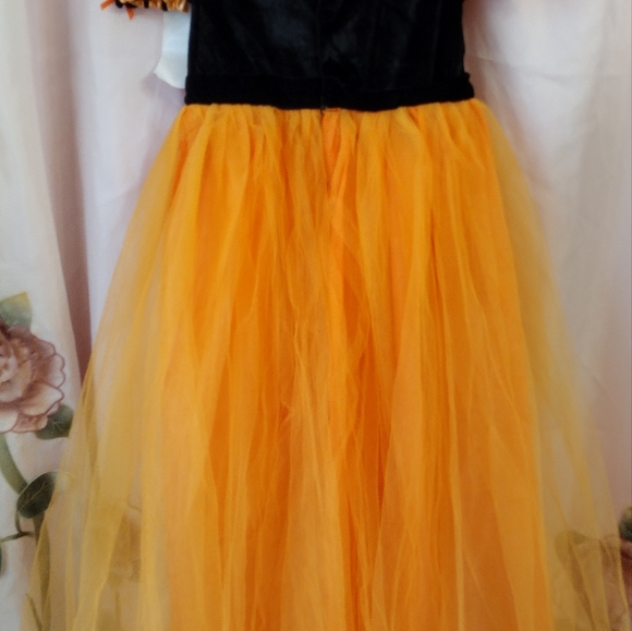 NWT Target Hyde and Eek Kid's Witch Dress and Hat Largue 3+ Orange Black… - Picture 7 of 9